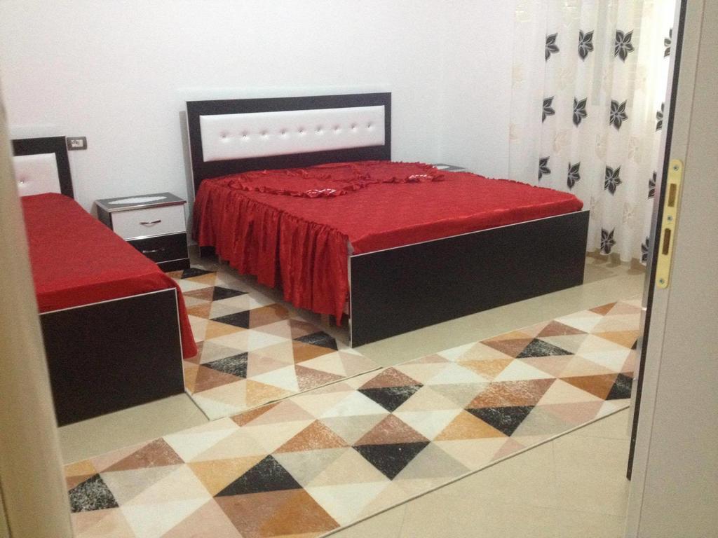 Guesthouse Anila Divjake Exterior foto